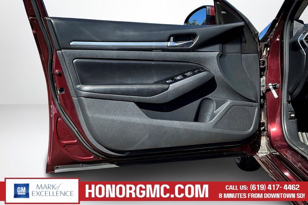 2023 Nissan Altima 2.5 SV