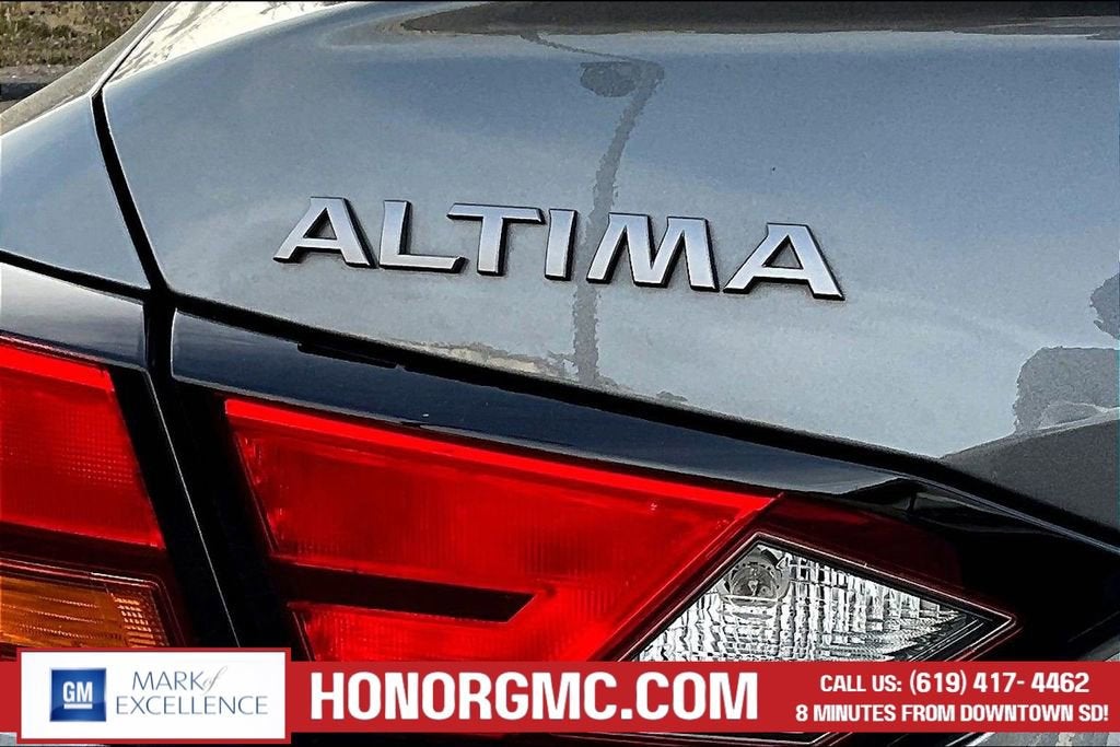 2025 Nissan Altima SV