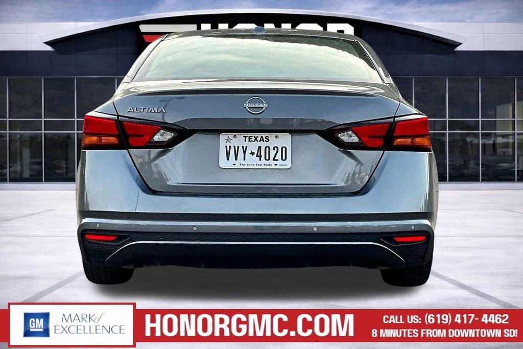 2025 Nissan Altima SV