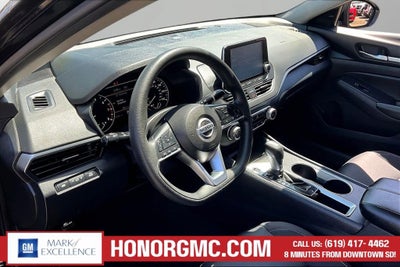 2022 Nissan Altima 2.5 SV