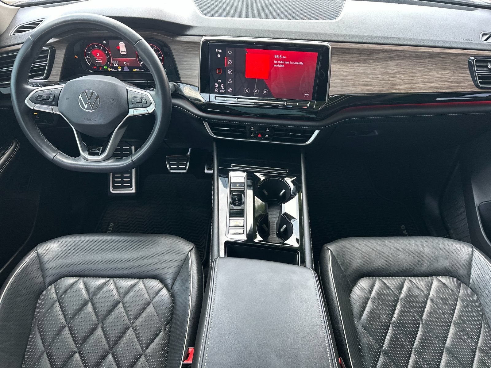 2024 Volkswagen Atlas 2.0T SEL Premium R-Line
