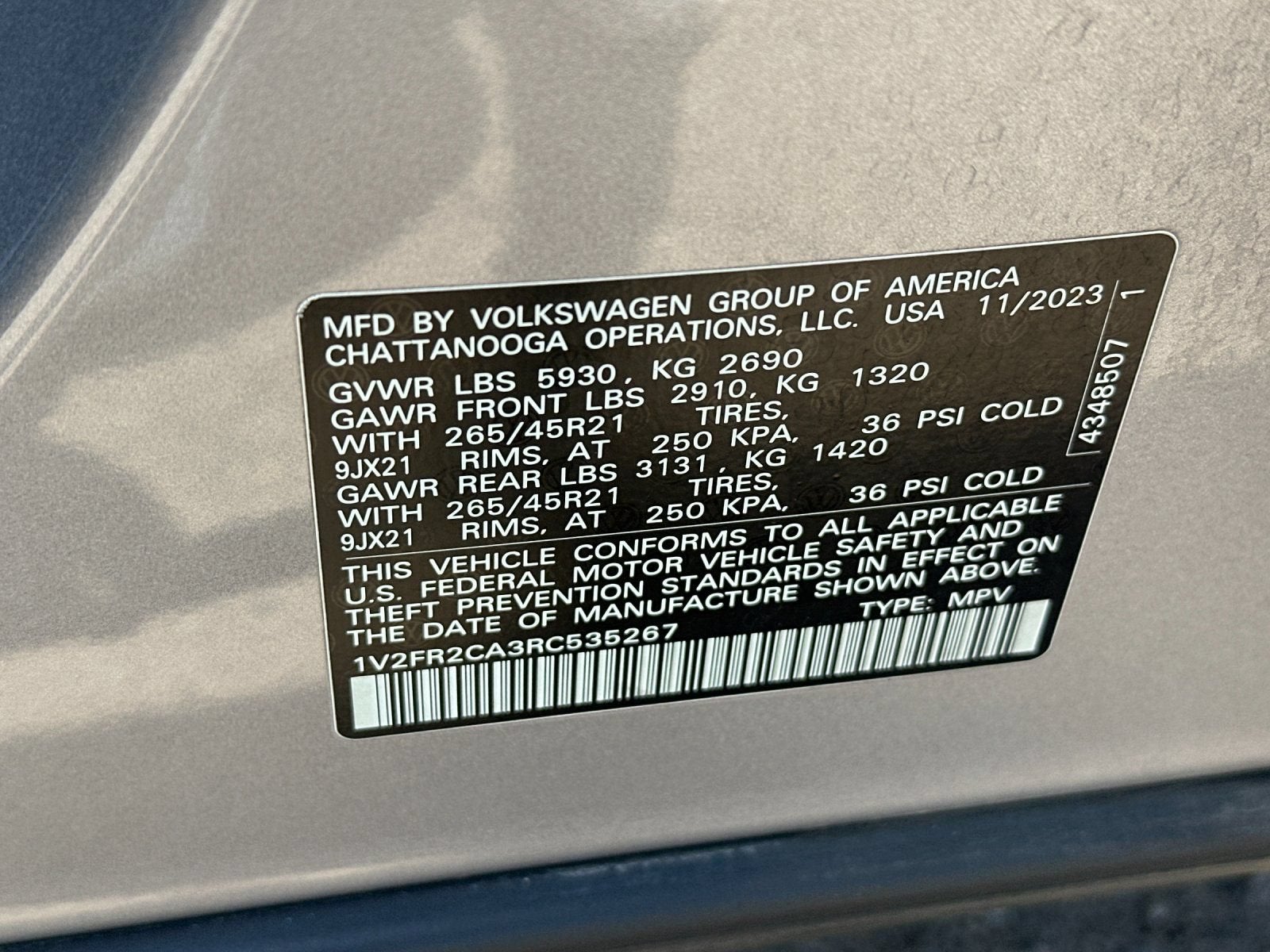 2024 Volkswagen Atlas 2.0T SEL Premium R-Line