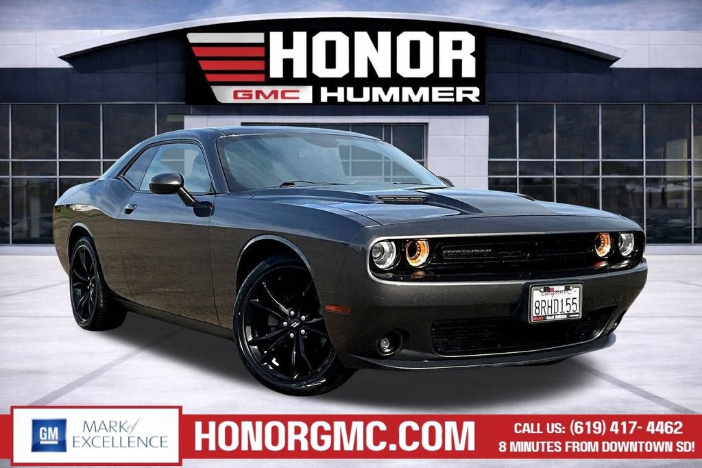 2018 Dodge Challenger SXT