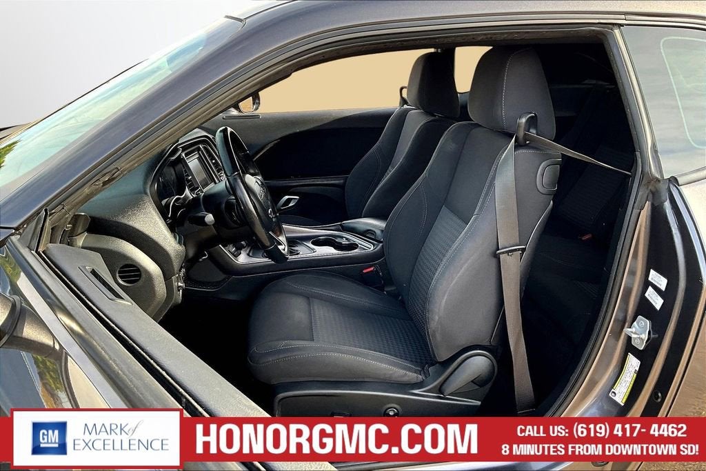 2018 Dodge Challenger SXT