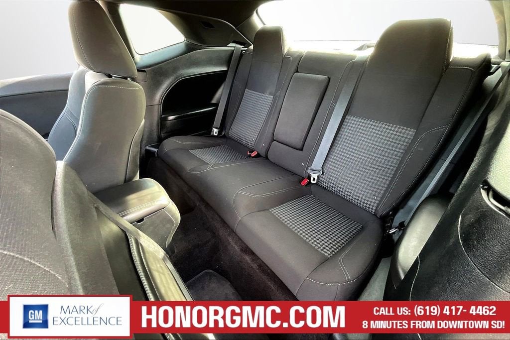 2018 Dodge Challenger SXT