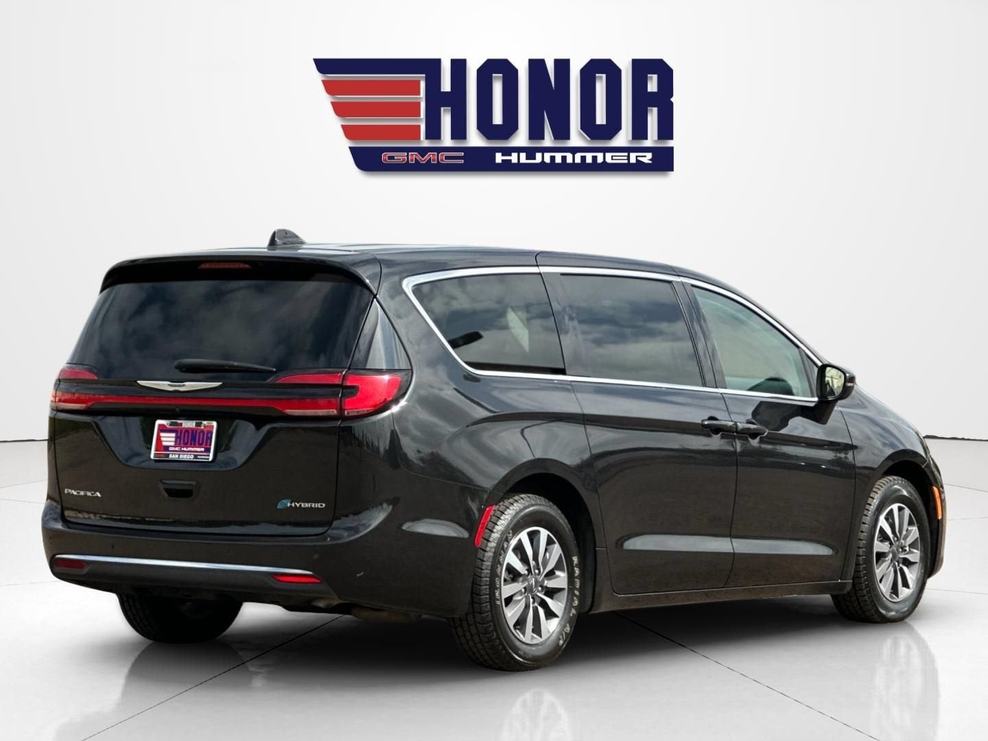 2023 Chrysler Pacifica Hybrid Touring L