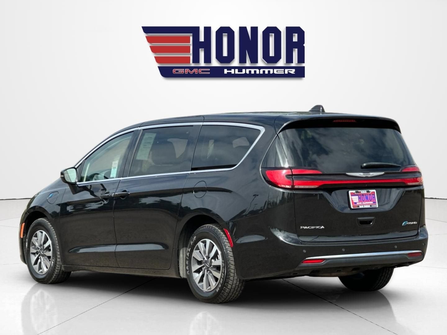 2023 Chrysler Pacifica Hybrid Touring L