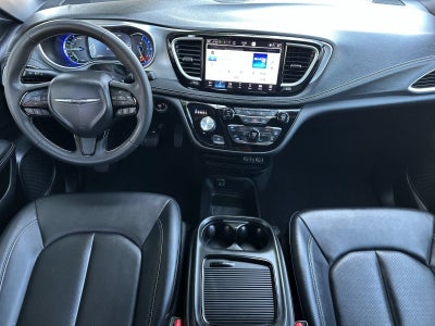 2024 Chrysler Pacifica Hybrid S Appearance Pkg