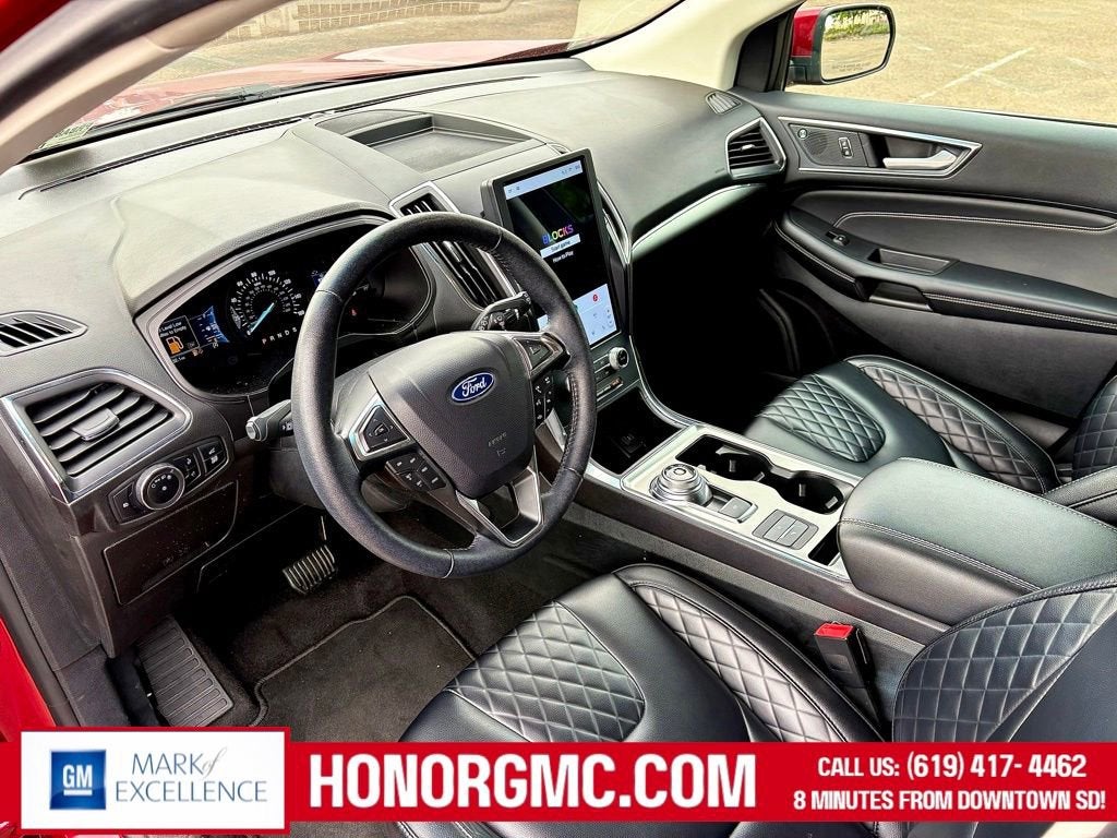 2024 Ford Edge Titanium