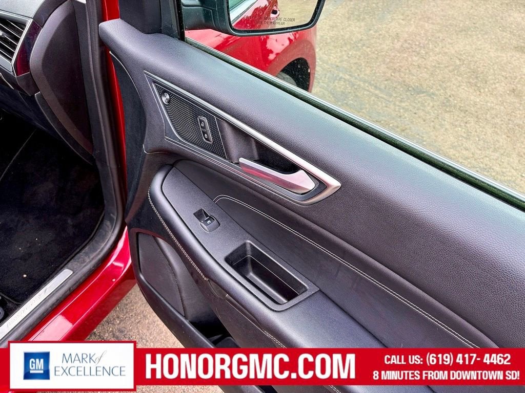 2024 Ford Edge Titanium