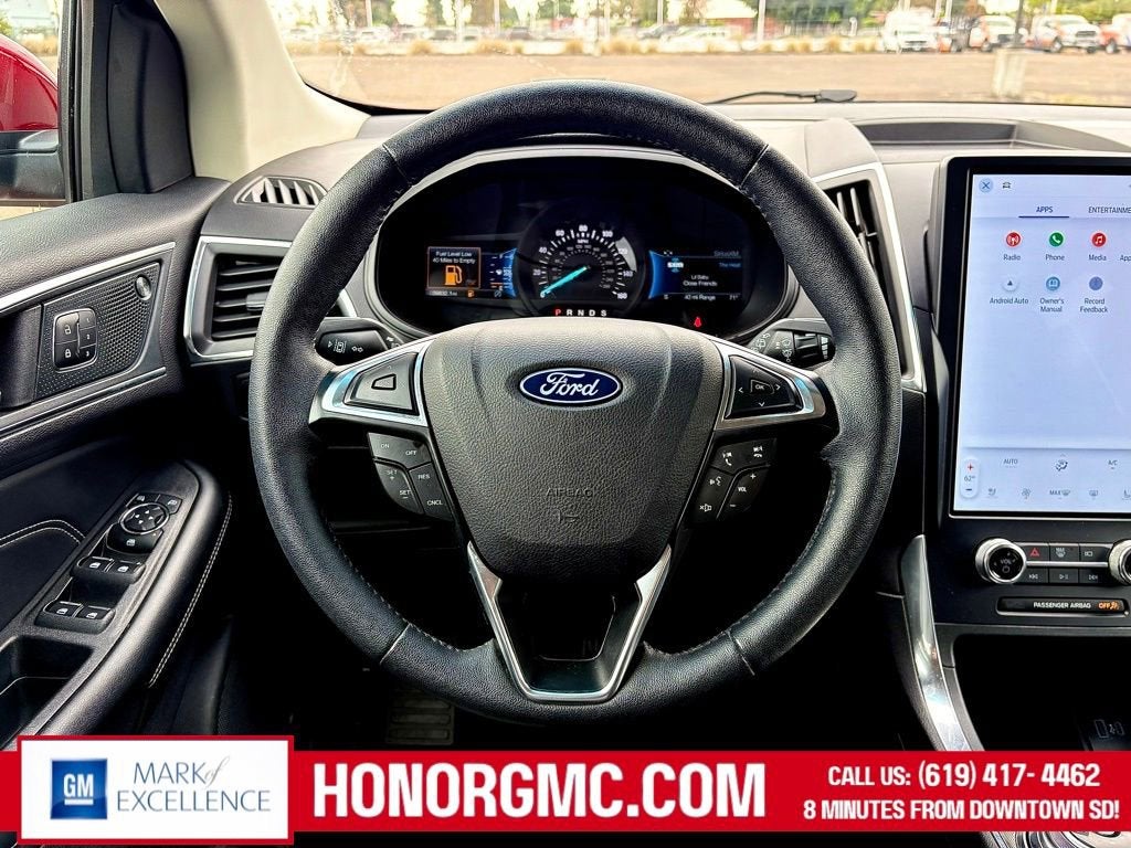 2024 Ford Edge Titanium