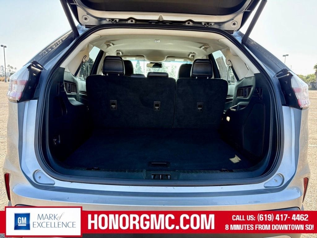 2024 Ford Edge Titanium