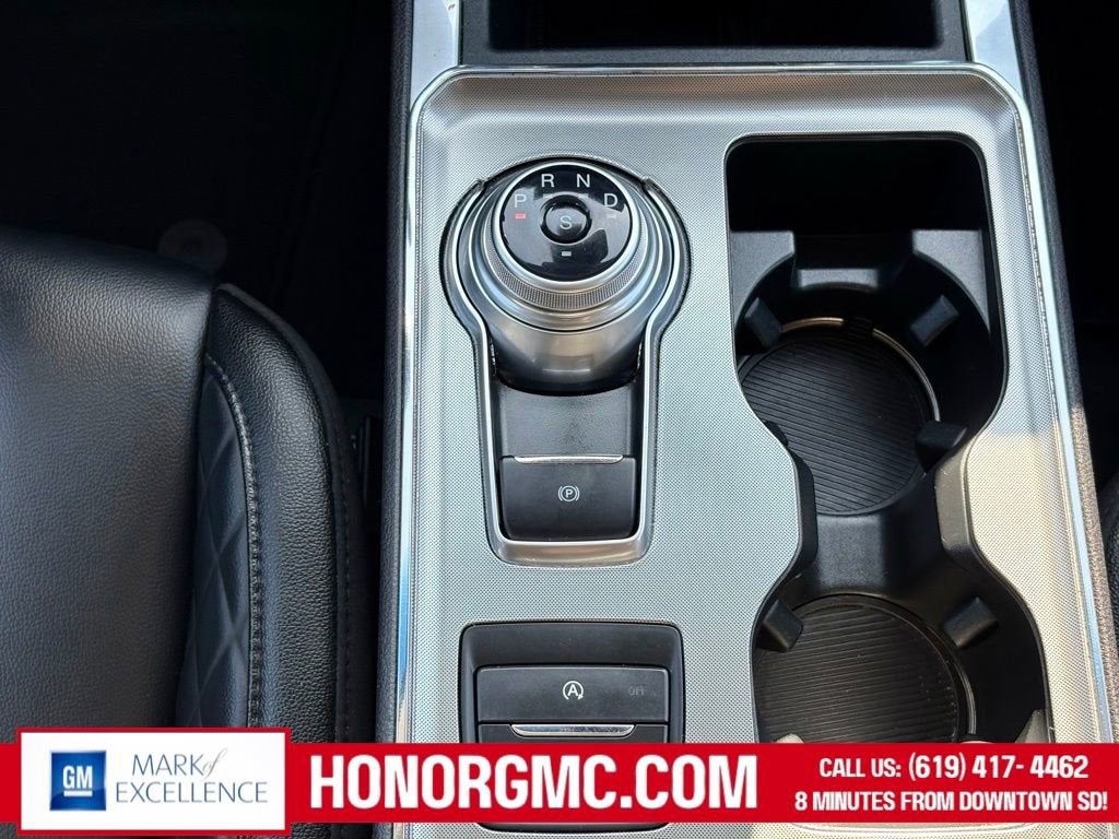 2024 Ford Edge Titanium