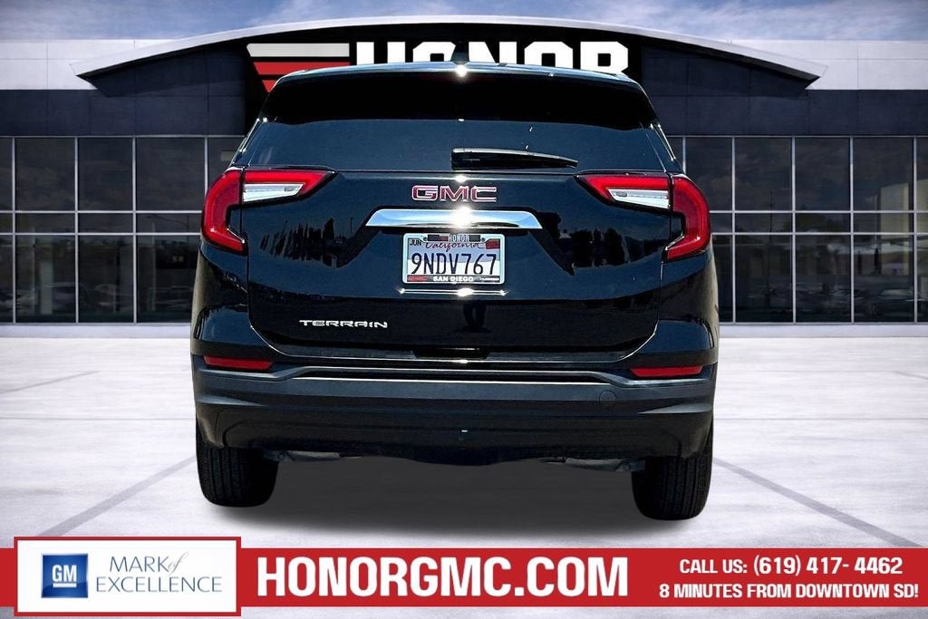2024 GMC Terrain SLE