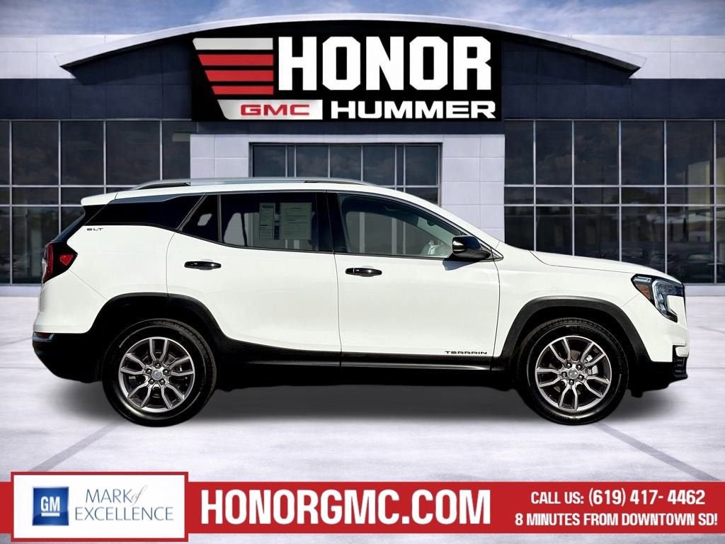 2024 GMC Terrain SLT