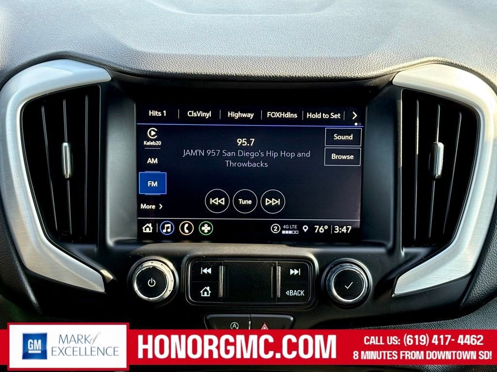 2024 GMC Terrain SLT