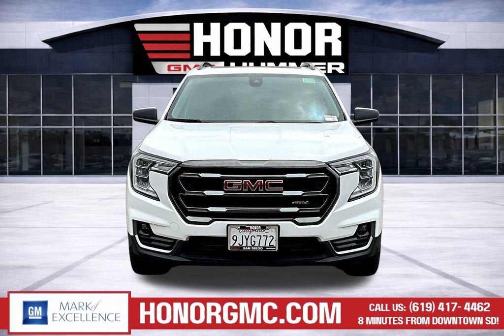2023 GMC Terrain AT4