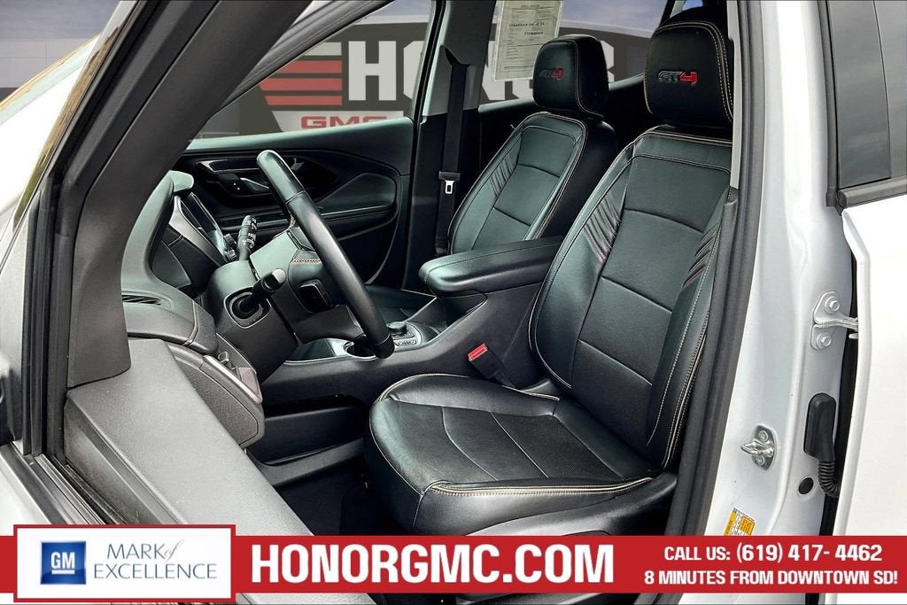 2023 GMC Terrain AT4