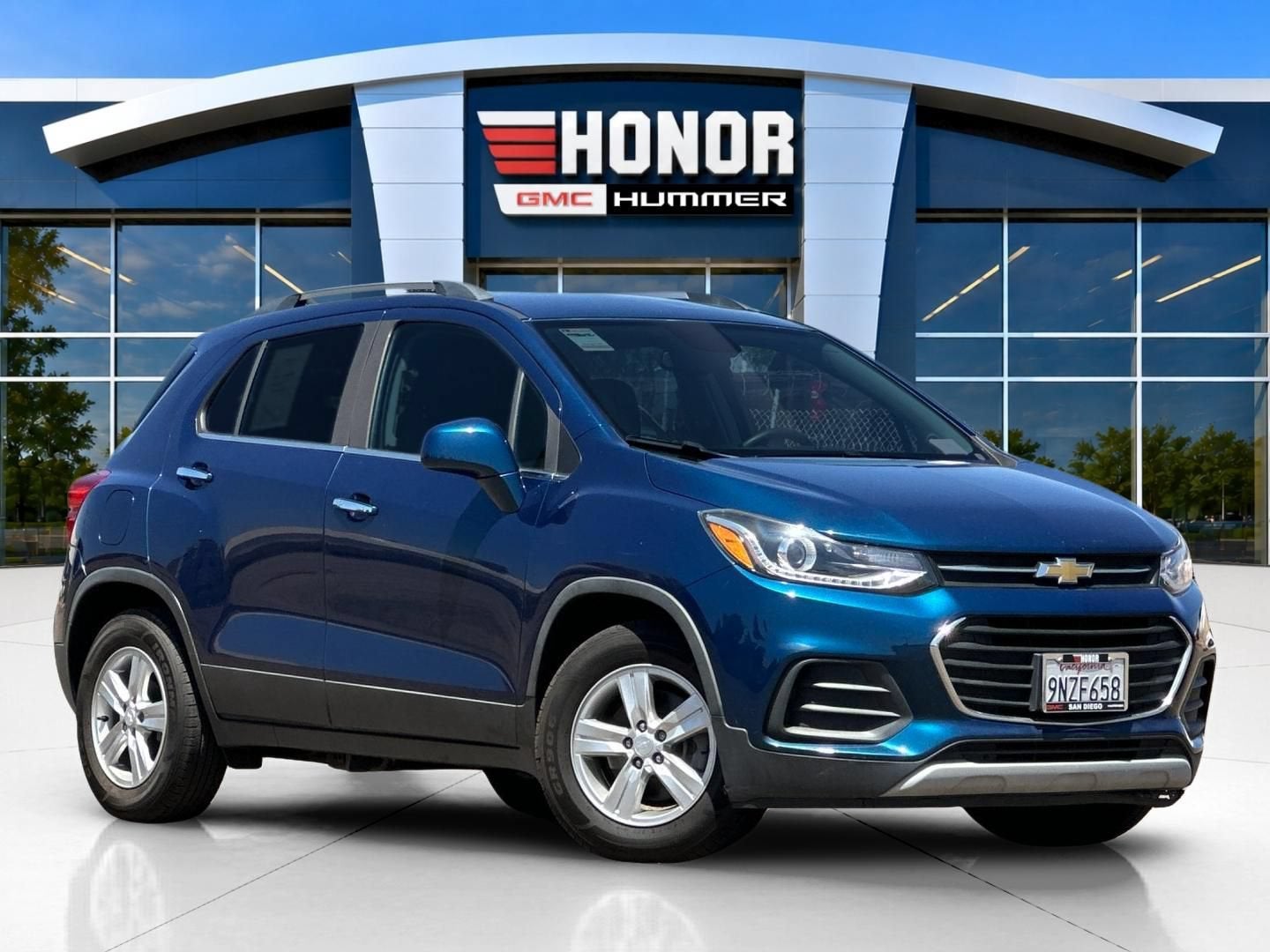 Used 2020 Chevrolet Trax LT with VIN 3GNCJLSB9LL331510 for sale in National City, CA