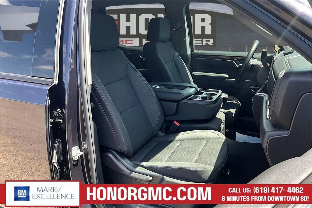 2025 GMC Sierra 1500 Elevation
