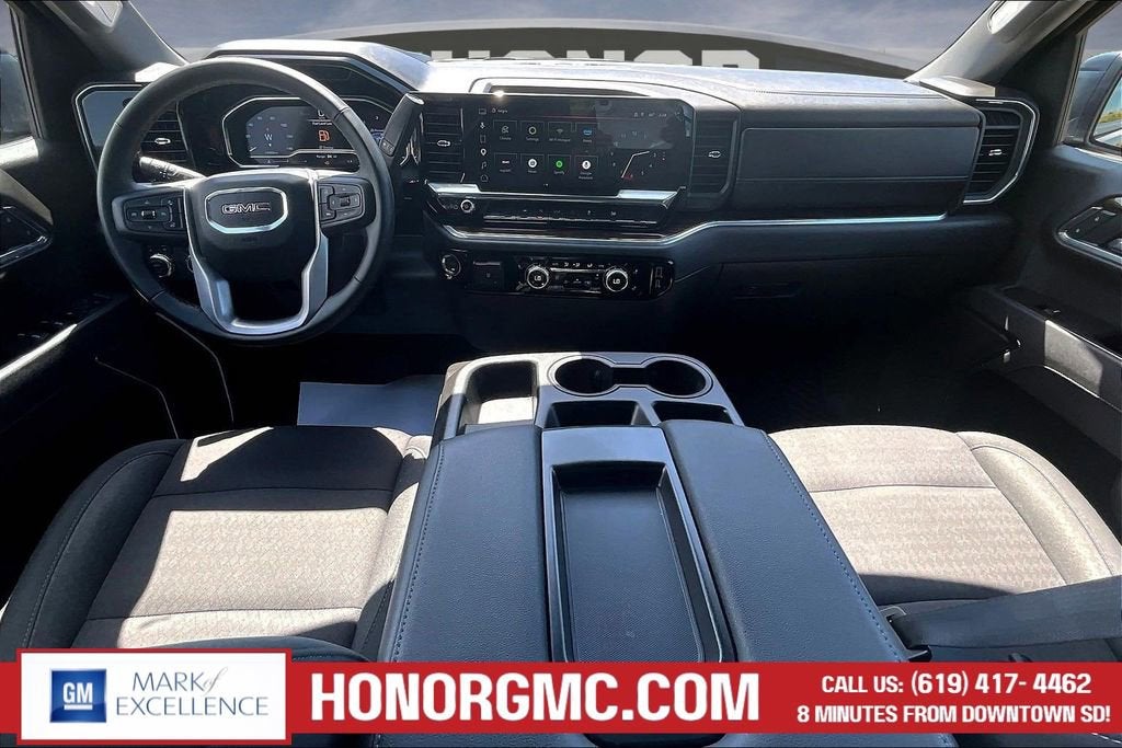 2025 GMC Sierra 1500 Elevation