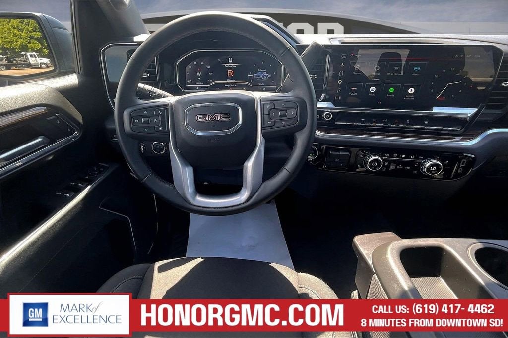 2025 GMC Sierra 1500 Elevation