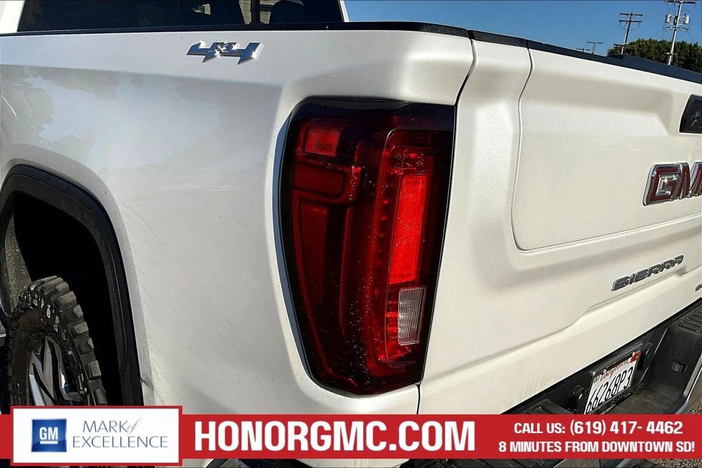 2022 GMC Sierra 1500 SLT
