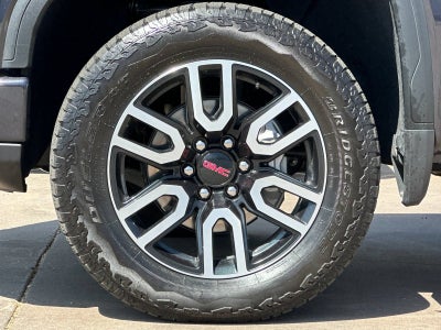 2025 GMC Sierra 1500 AT4