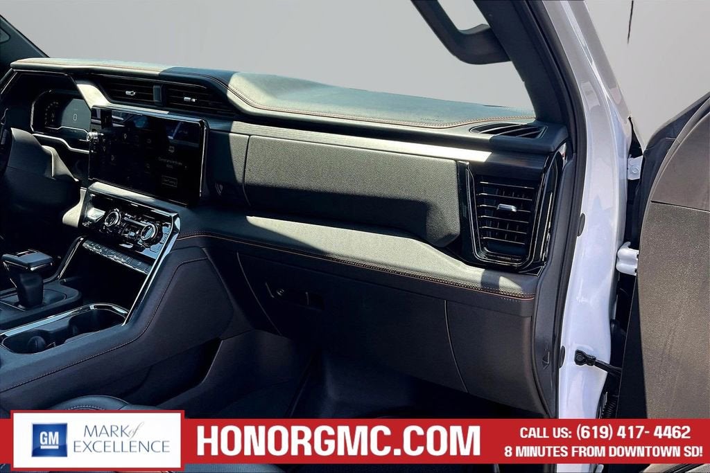 2024 GMC Sierra 1500 AT4