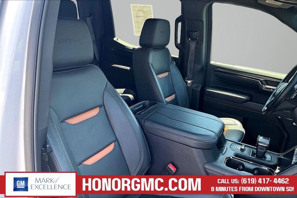 2024 GMC Sierra 1500 AT4