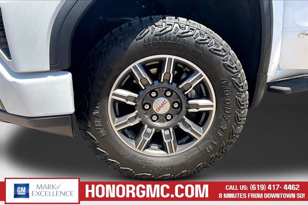 2024 GMC Sierra 1500 AT4