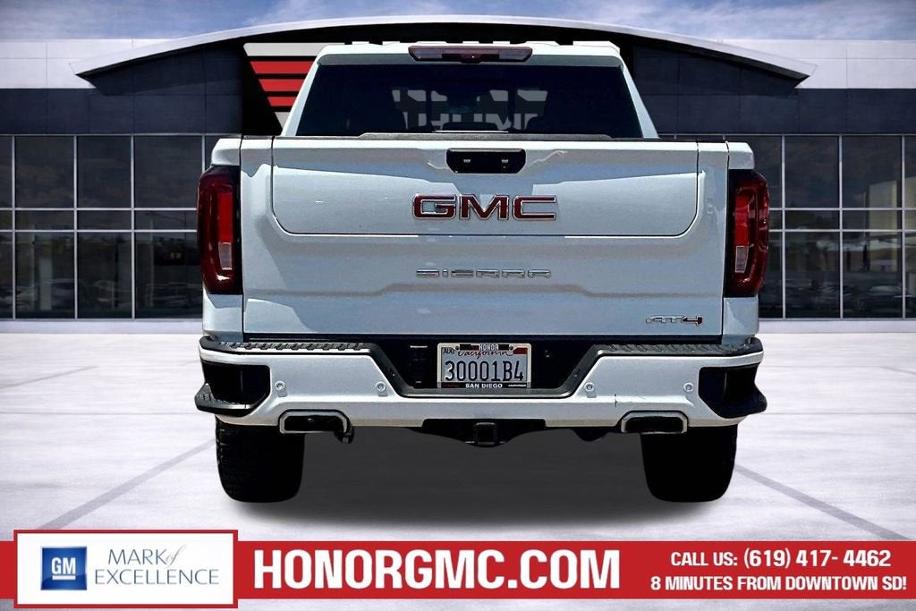 2024 GMC Sierra 1500 AT4