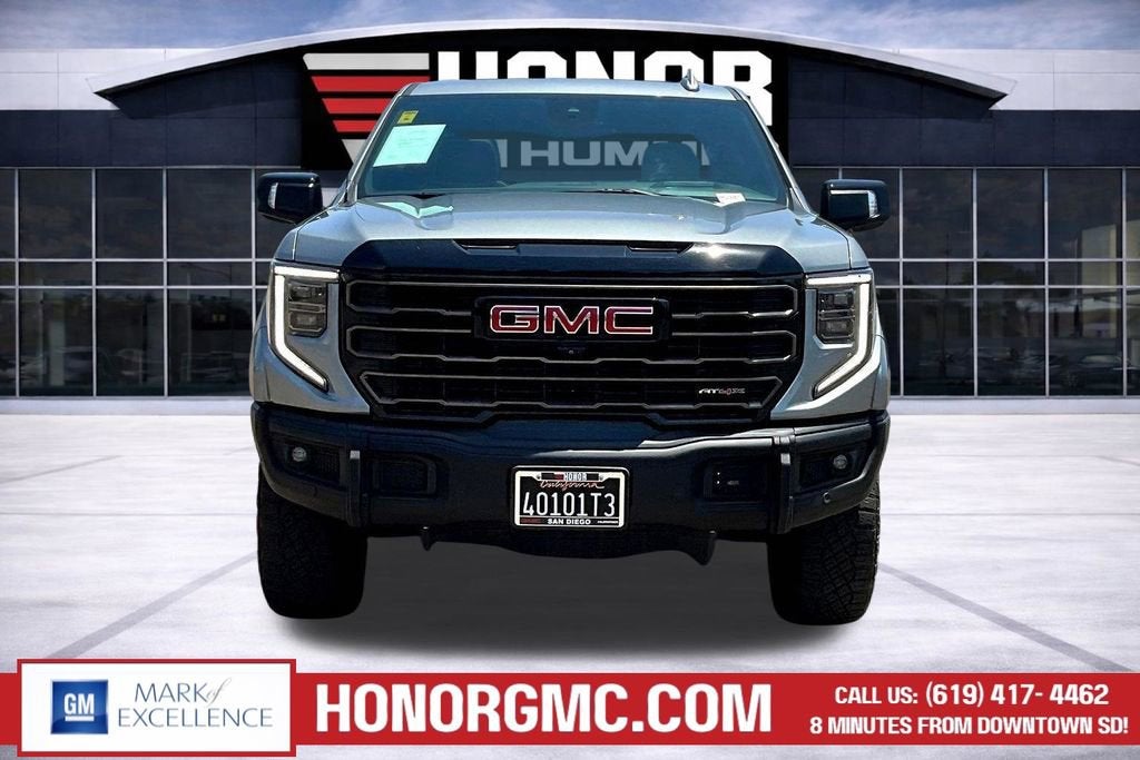 2023 GMC Sierra 1500 AT4X