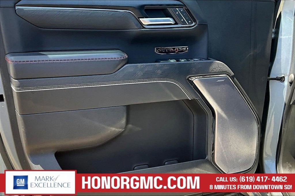 2023 GMC Sierra 1500 AT4X