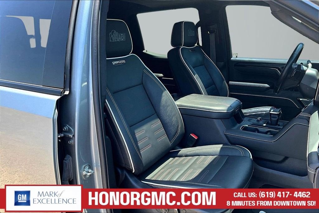 2023 GMC Sierra 1500 AT4X