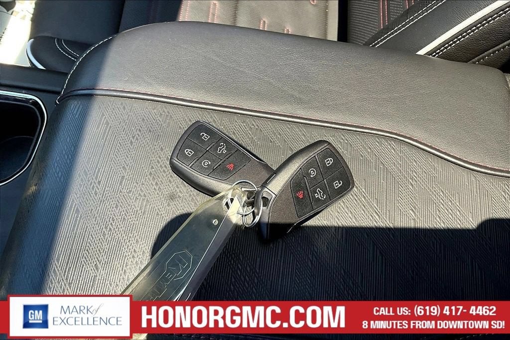 2023 GMC Sierra 1500 AT4X