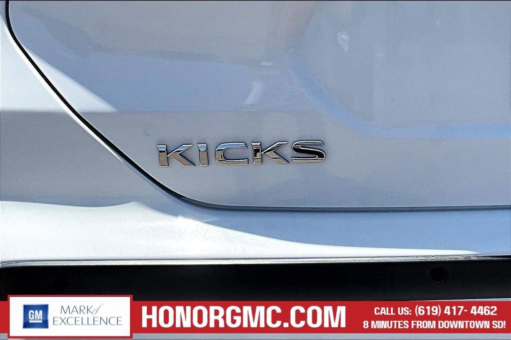 2022 Nissan Kicks S