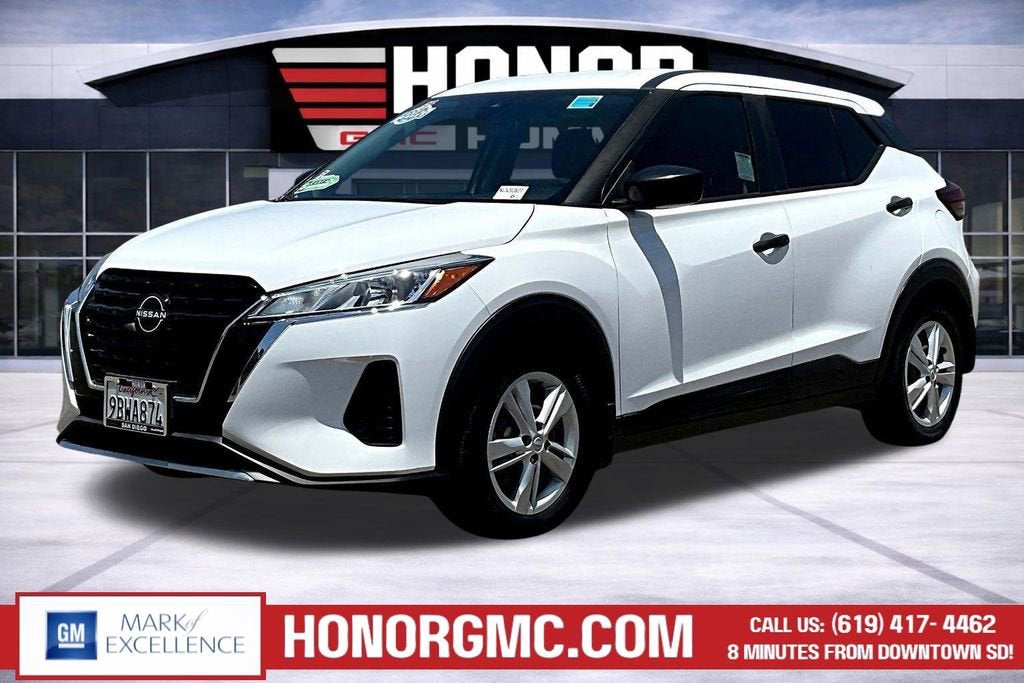 2022 Nissan Kicks S