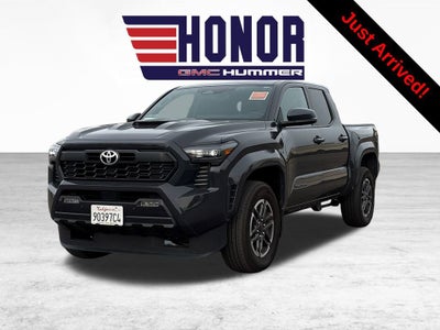 2024 Toyota Tacoma 4WD SR5