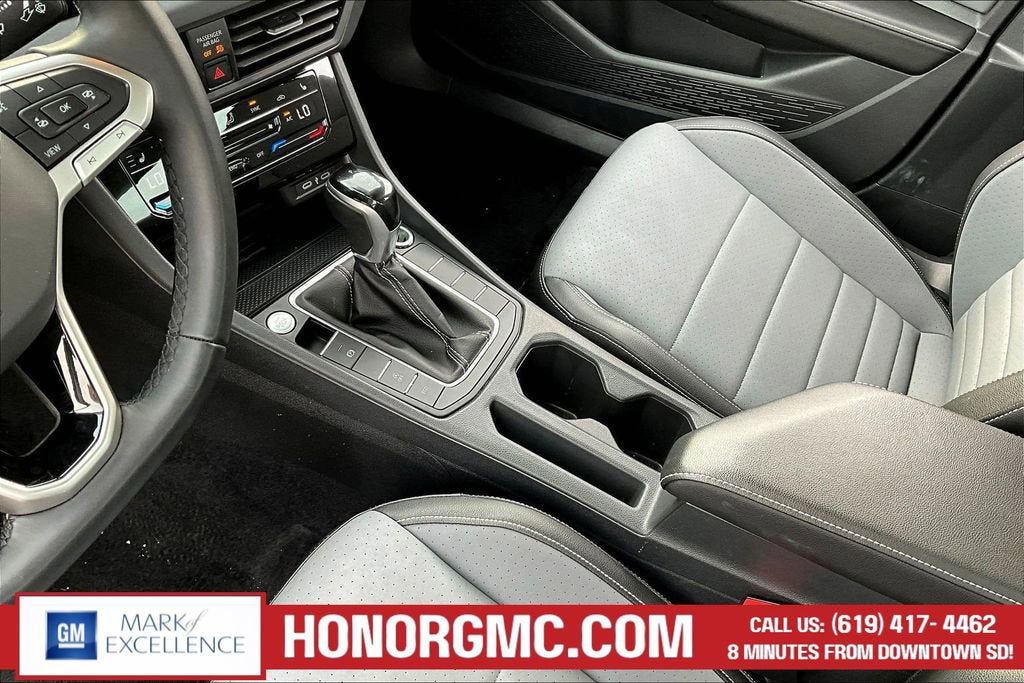 2025 Volkswagen Jetta SE