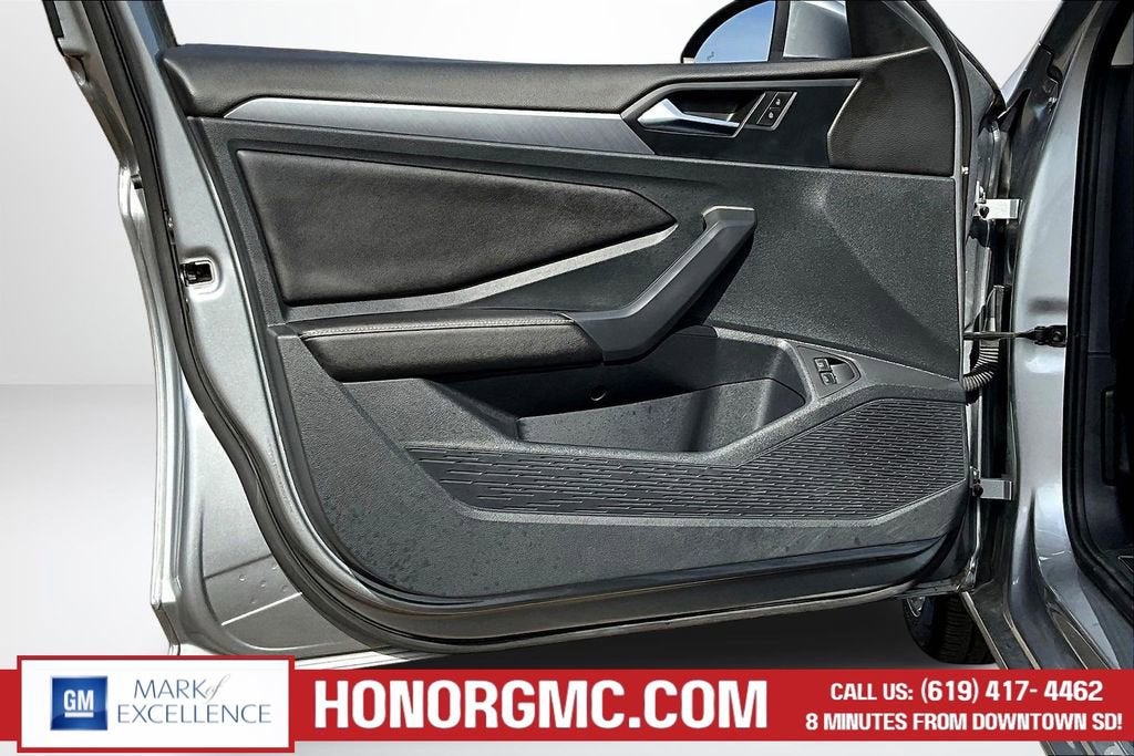 2024 Volkswagen Jetta SE