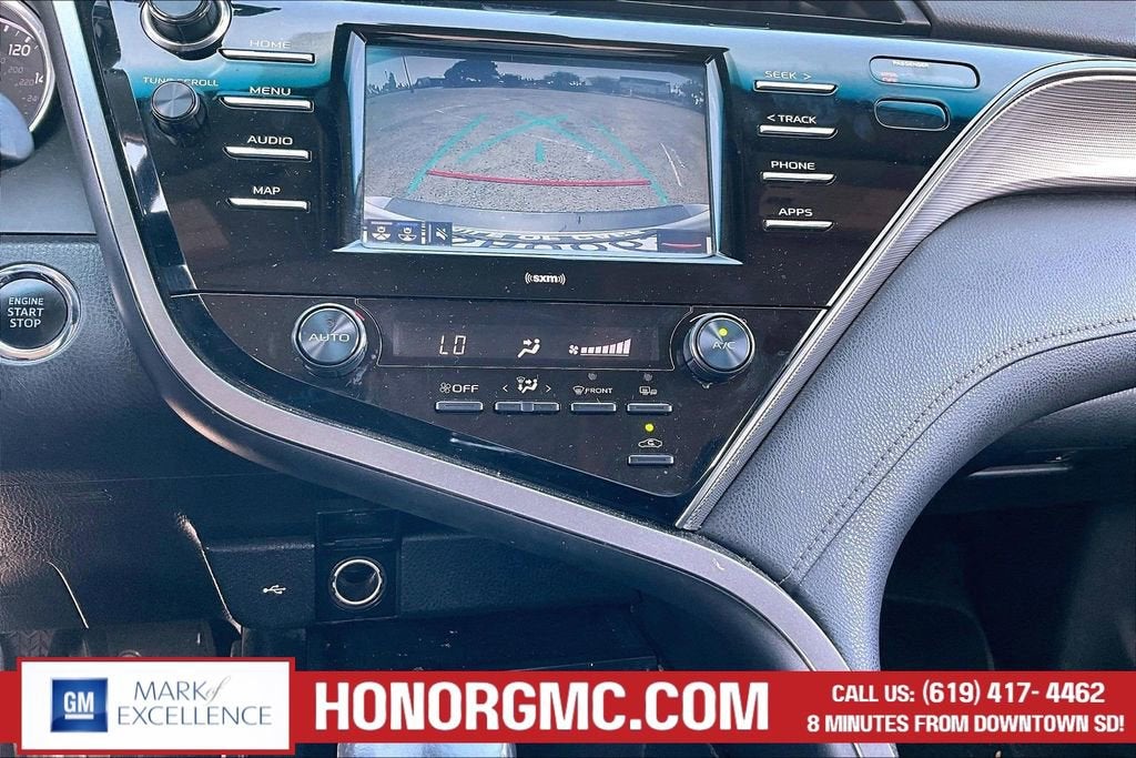 2020 Toyota Camry SE