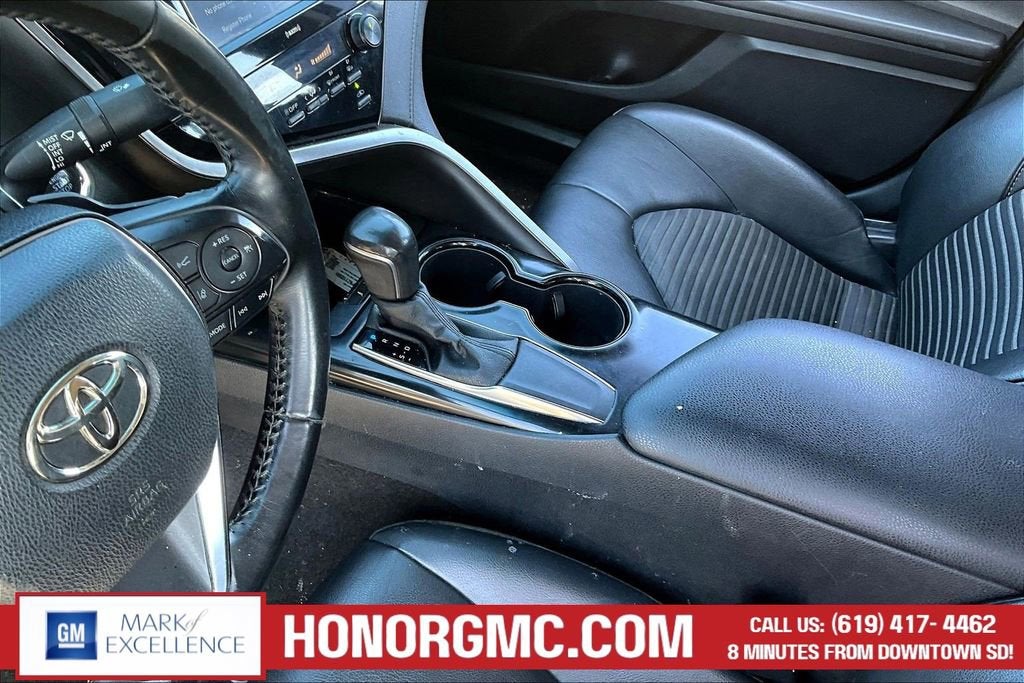 2020 Toyota Camry SE