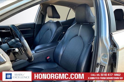 2020 Toyota Camry SE