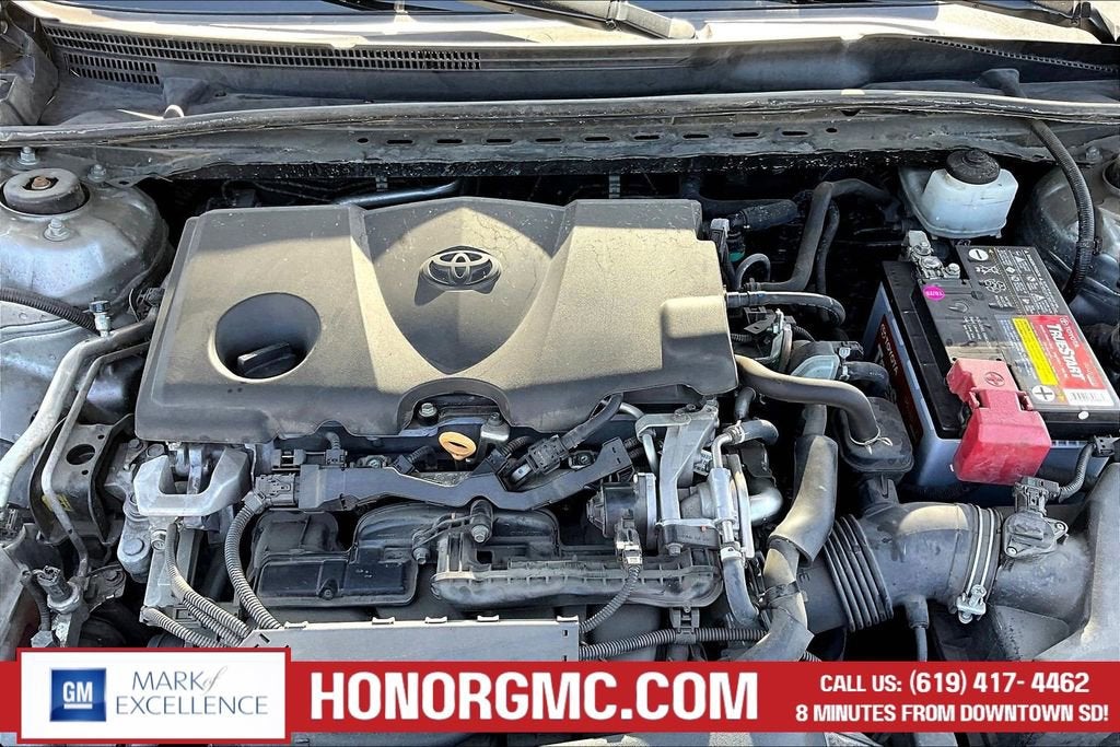 2020 Toyota Camry SE