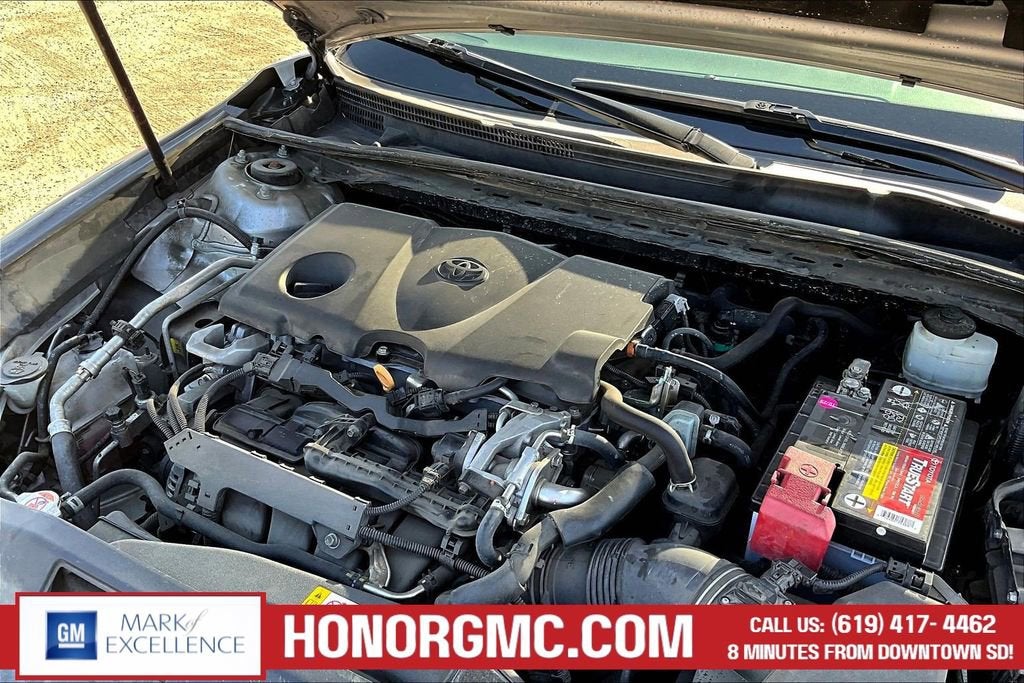 2020 Toyota Camry SE