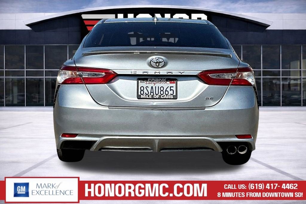 2020 Toyota Camry SE