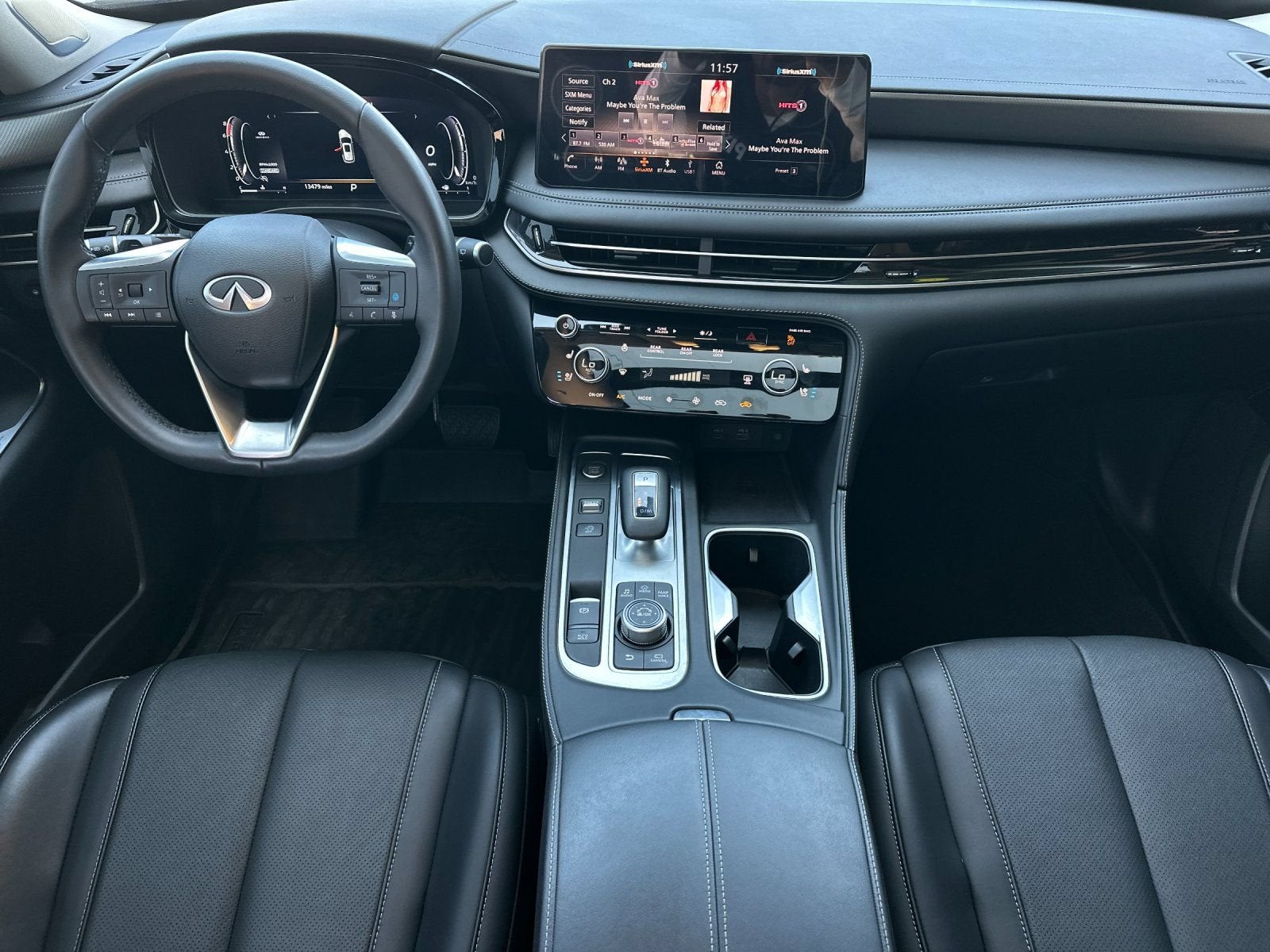 2025 INFINITI QX60 LUXE