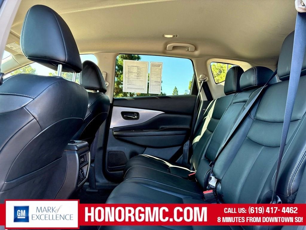 2023 Nissan Murano SL