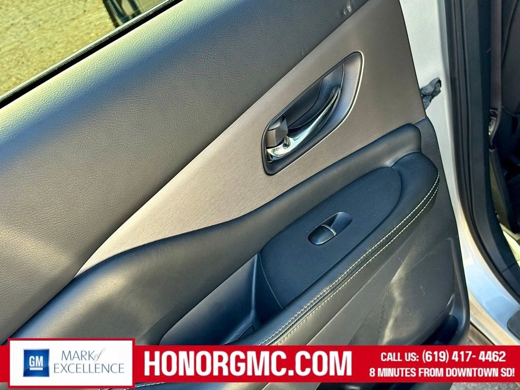 2023 Nissan Murano SL